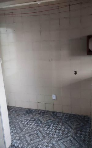 Casa à venda com 180m², 2 quartos e 2 vagas Casa à venda com 180m², 2 quartos e 2 vagasÁrea de serviço 1