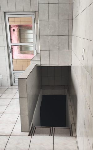 Casa à venda com 180m², 2 quartos e 2 vagas Casa à venda com 180m², 2 quartos e 2 vagasCozinha 1