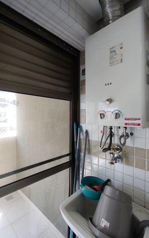 Apartamento à venda com 72m², 2 quartos e 1 vagaÁrea de Serviço