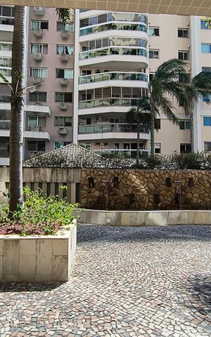 Apartamento à venda com 72m², 2 quartos e 1 vaga Apartamento à venda com 72m², 2 quartos e 1 vagaÁrea comum