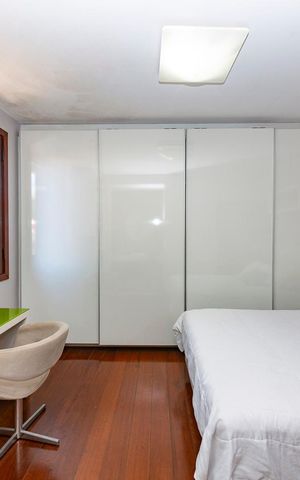 Casa à venda com 516m², 4 quartos e 4 vagas Casa à venda com 516m², 4 quartos e 4 vagasSuíte 3