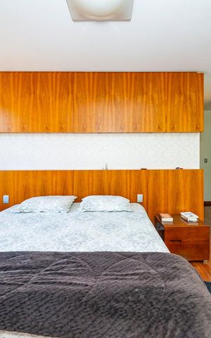Casa à venda com 516m², 4 quartos e 4 vagas Casa à venda com 516m², 4 quartos e 4 vagasSuíte 1