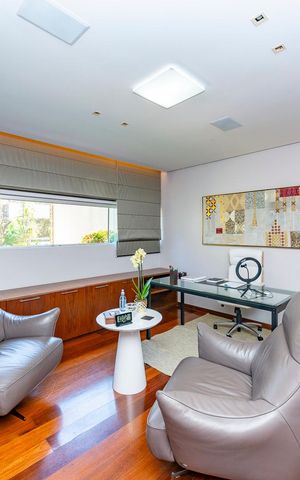 Casa à venda com 516m², 4 quartos e 4 vagas Casa à venda com 516m², 4 quartos e 4 vagasSala 2