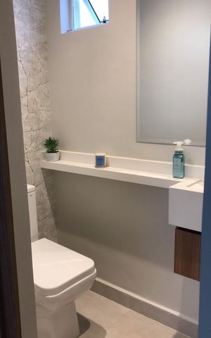 Casa de condomínio à venda com 85m², 3 quartos e 2 vagas Casa de condomínio à venda com 85m², 3 quartos e 2 vagasDetalhe banheiro
