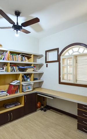 Casa de condomínio à venda com 300m², 3 quartos e 4 vagas Casa de condomínio à venda com 300m², 3 quartos e 4 vagasQuarto 2