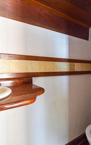 Casa de condomínio à venda com 300m², 3 quartos e 4 vagas Casa de condomínio à venda com 300m², 3 quartos e 4 vagasLavabo