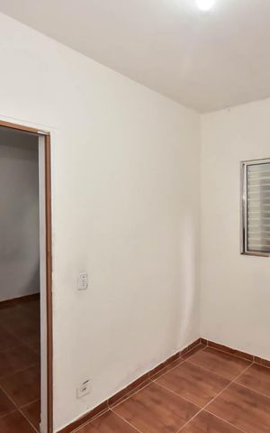 Casa para alugar com 35m², 2 quartos e sem vaga Casa para alugar com 35m², 2 quartos e sem vagaQuarto 2