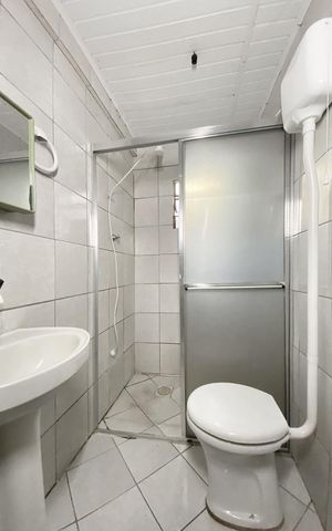 Casa para alugar com 86m², 2 quartos e 1 vagaBanheiro 