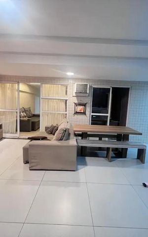 Apartamento à venda com 111m², 3 quartos e 2 vagas Apartamento à venda com 111m², 3 quartos e 2 vagasSacada