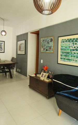 Apartamento à venda com 86m², 2 quartos e 1 vaga Apartamento à venda com 86m², 2 quartos e 1 vagaSala