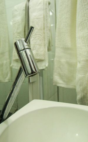 Apartamento à venda com 86m², 2 quartos e 1 vaga Apartamento à venda com 86m², 2 quartos e 1 vagaBanheiro Social