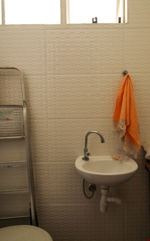 Apartamento à venda com 86m², 2 quartos e 1 vaga Apartamento à venda com 86m², 2 quartos e 1 vagaBanheiro de serviço