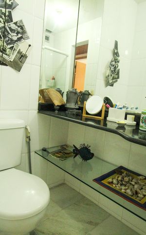Apartamento à venda com 86m², 2 quartos e 1 vaga Apartamento à venda com 86m², 2 quartos e 1 vagaBanheiro Social