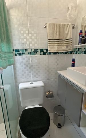 Casa à venda com 80m², 2 quartos e sem vagaBanheiro da Suíte