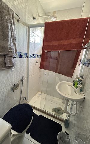 Casa à venda com 80m², 2 quartos e sem vagaBanheiro