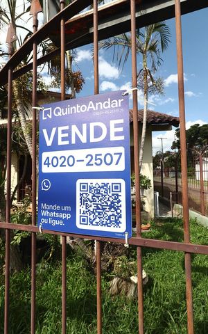 Casa à venda com 271m², 3 quartos e 2 vagasPlaca