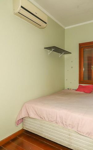 Casa à venda com 271m², 3 quartos e 2 vagasQuarto 3