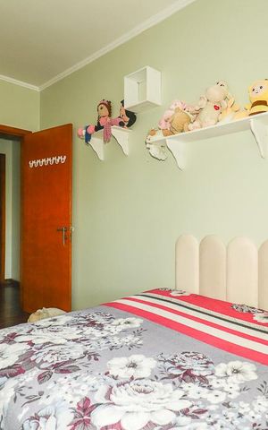 Casa à venda com 271m², 3 quartos e 2 vagasQuarto 2