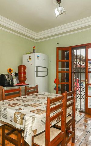 Casa à venda com 271m², 3 quartos e 2 vagasCozinha