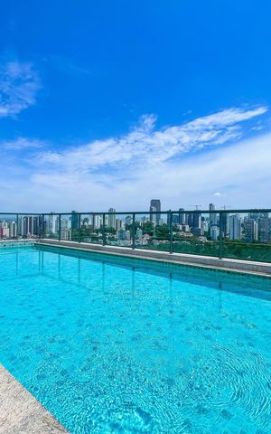 Studio à venda com 26m², 1 quarto e sem vaga Studio à venda com 26m², 1 quarto e sem vagaÁrea comum - Piscina