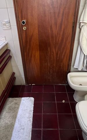 Apartamento à venda com 240m², 3 quartos e 3 vagas Apartamento à venda com 240m², 3 quartos e 3 vagasBanheiro da Suíte 3