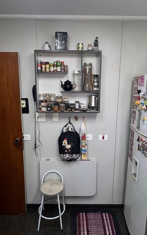 Apartamento à venda com 240m², 3 quartos e 3 vagas Apartamento à venda com 240m², 3 quartos e 3 vagasCozinha