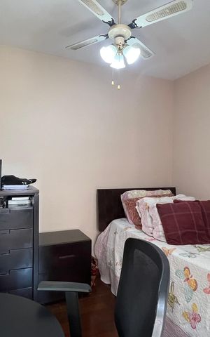 Apartamento à venda com 240m², 3 quartos e 3 vagas Apartamento à venda com 240m², 3 quartos e 3 vagasSuíte 2