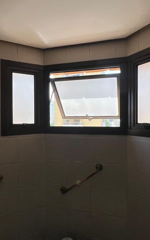 Apartamento à venda com 240m², 3 quartos e 3 vagas Apartamento à venda com 240m², 3 quartos e 3 vagasBanheiro da Suíte 3
