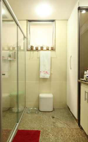 Apartamento à venda com 180m², 4 quartos e 2 vagasBanheiro