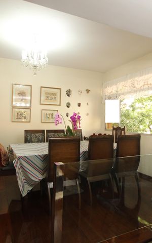 Apartamento à venda com 180m², 4 quartos e 2 vagasSala de jantar