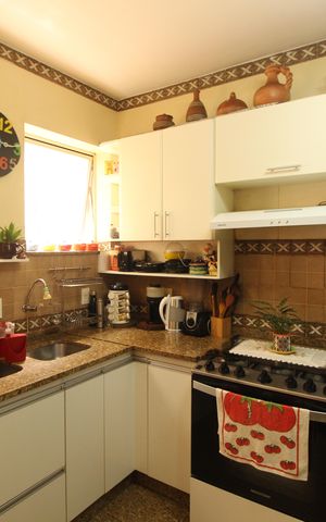 Apartamento à venda com 180m², 4 quartos e 2 vagasCozinha