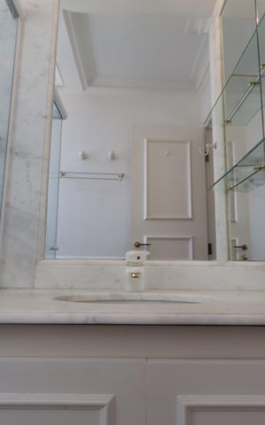 Apartamento à venda com 159m², 3 quartos e 3 vagasBanheiro da Suíte 1