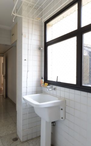 Apartamento à venda com 159m², 3 quartos e 3 vagasÁrea de Serviço