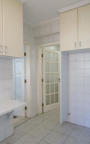 Apartamento à venda com 159m², 3 quartos e 3 vagasCozinha