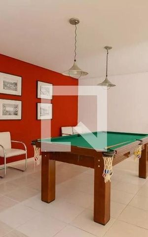 Apartamento à venda com 73m², 3 quartos e 2 vagas Apartamento à venda com 73m², 3 quartos e 2 vagasÁrea comum - Salão de jogos