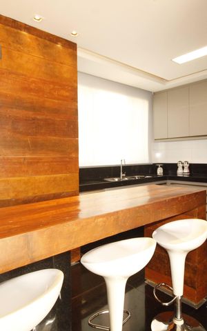 Apartamento à venda com 300m², 4 quartos e 3 vagasCozinha