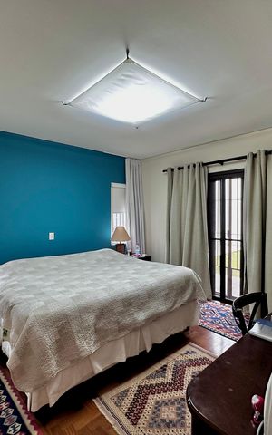 Casa à venda com 150m², 3 quartos e 8 vagas Casa à venda com 150m², 3 quartos e 8 vagasSuíte 3