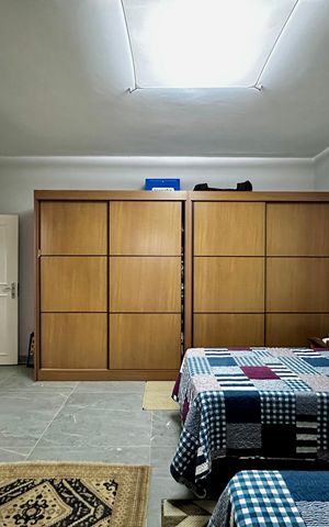 Casa à venda com 150m², 3 quartos e 8 vagas Casa à venda com 150m², 3 quartos e 8 vagasSuíte 1