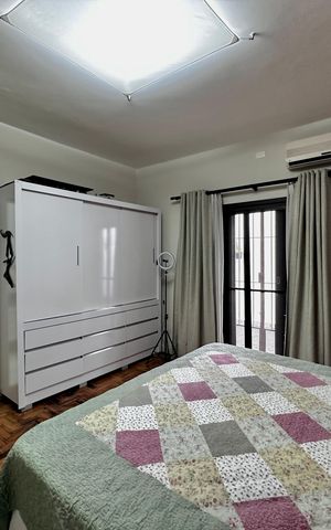 Casa à venda com 150m², 3 quartos e 8 vagas Casa à venda com 150m², 3 quartos e 8 vagasSuíte 2