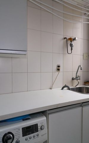 Apartamento à venda com 60m², 3 quartos e 1 vagaÁrea de Serviço
