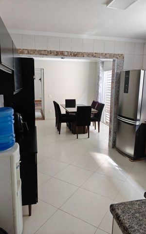 Casa à venda com 170m², 3 quartos e 2 vagas Casa à venda com 170m², 3 quartos e 2 vagasCozinha