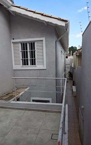 Casa à venda com 170m², 3 quartos e 2 vagas Casa à venda com 170m², 3 quartos e 2 vagasQuintal