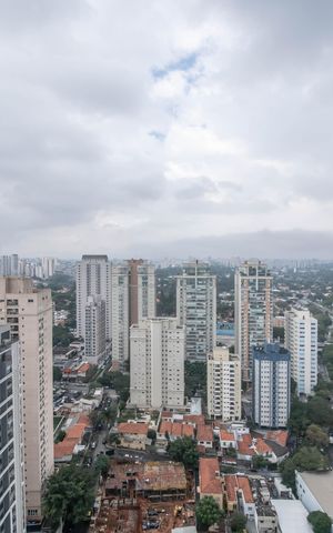 Studio para alugar com 32m², 1 quarto e 1 vagaVaranda - Vista