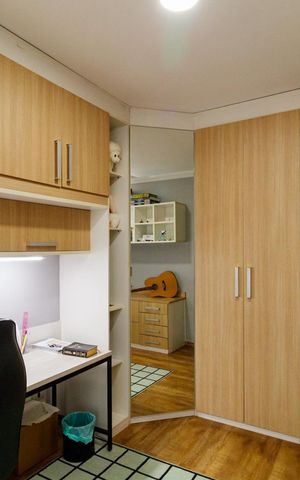 Casa à venda com 350m², 4 quartos e 6 vagas Casa à venda com 350m², 4 quartos e 6 vagasQuarto 1