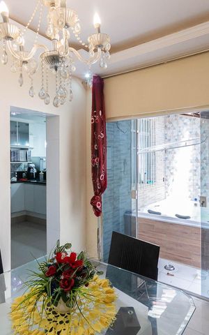 Apartamento à venda com 136m², 5 quartos e sem vagaSala de Jantar