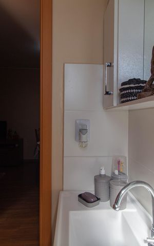 Apartamento à venda com 45m², 2 quartos e 1 vaga Apartamento à venda com 45m², 2 quartos e 1 vagaBanheiro