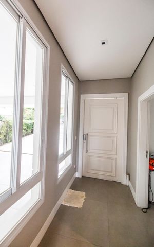 Casa de condomínio para alugar com 420m², 1 quarto e 4 vagas Casa de condomínio para alugar com 420m², 1 quarto e 4 vagasEntrada