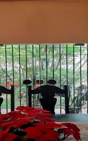 Casa à venda com 229m², 3 quartos e 4 vagas