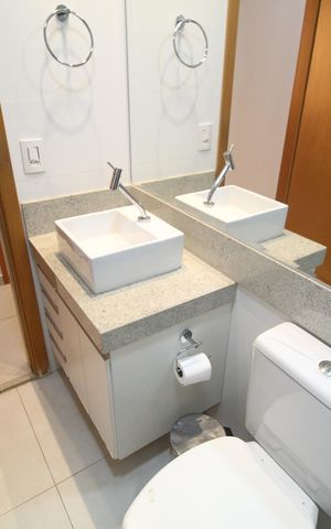 Apartamento para alugar com 85m², 3 quartos e 2 vagasBanheiro Social