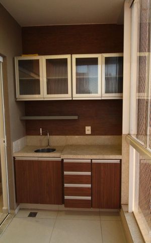 Apartamento para alugar com 85m², 3 quartos e 2 vagasVaranda